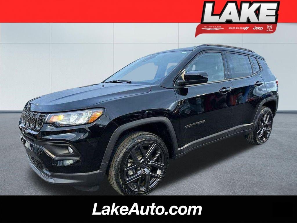 2026 Jeep Compass Latitude Altitude in Diamond Black Crystal Pearl-Coat Exterior Paint — front three-quarter view