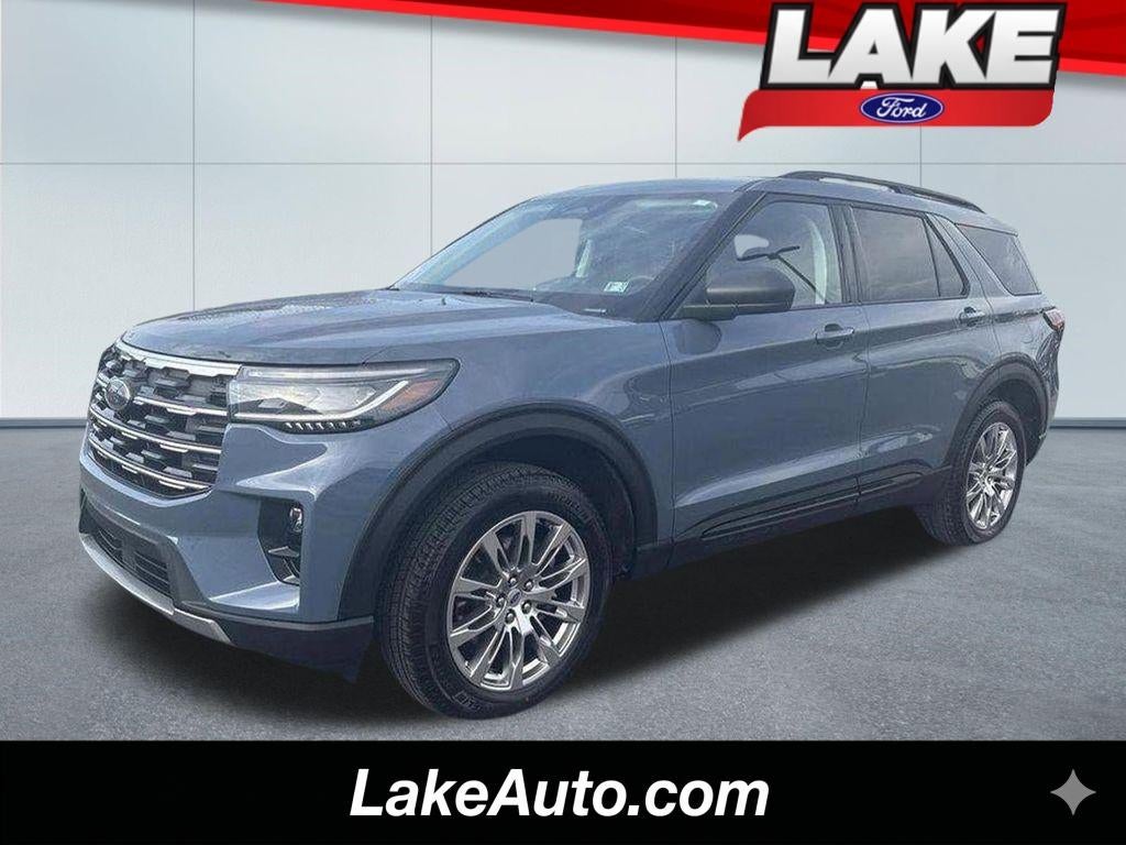 2026 Ford Explorer Active w/200A Pkg in Vapor Blue Metallic — front three-quarter view
