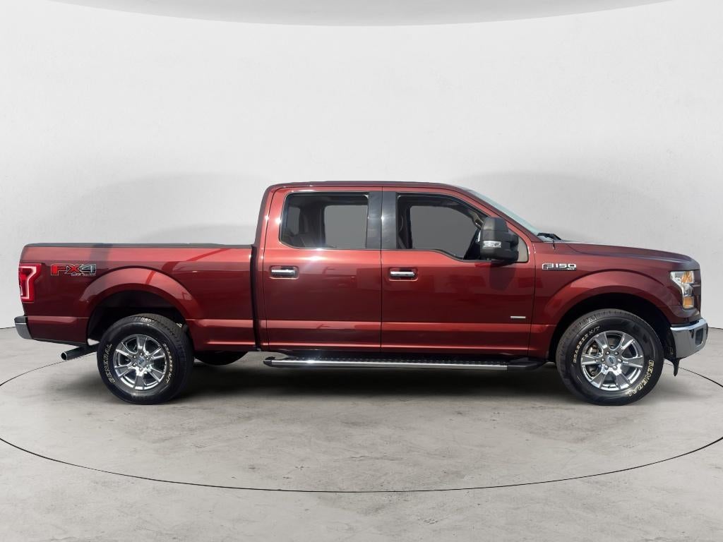 2017 Ford F-150 — interior view