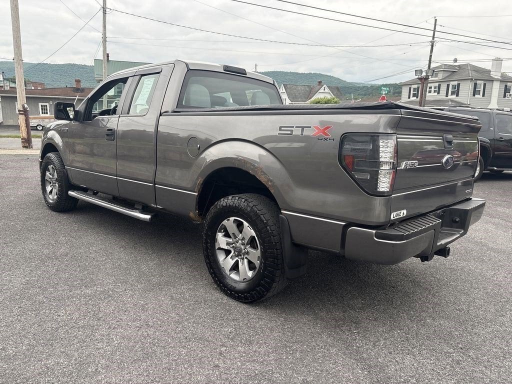 2013 Ford F-150 — detail view